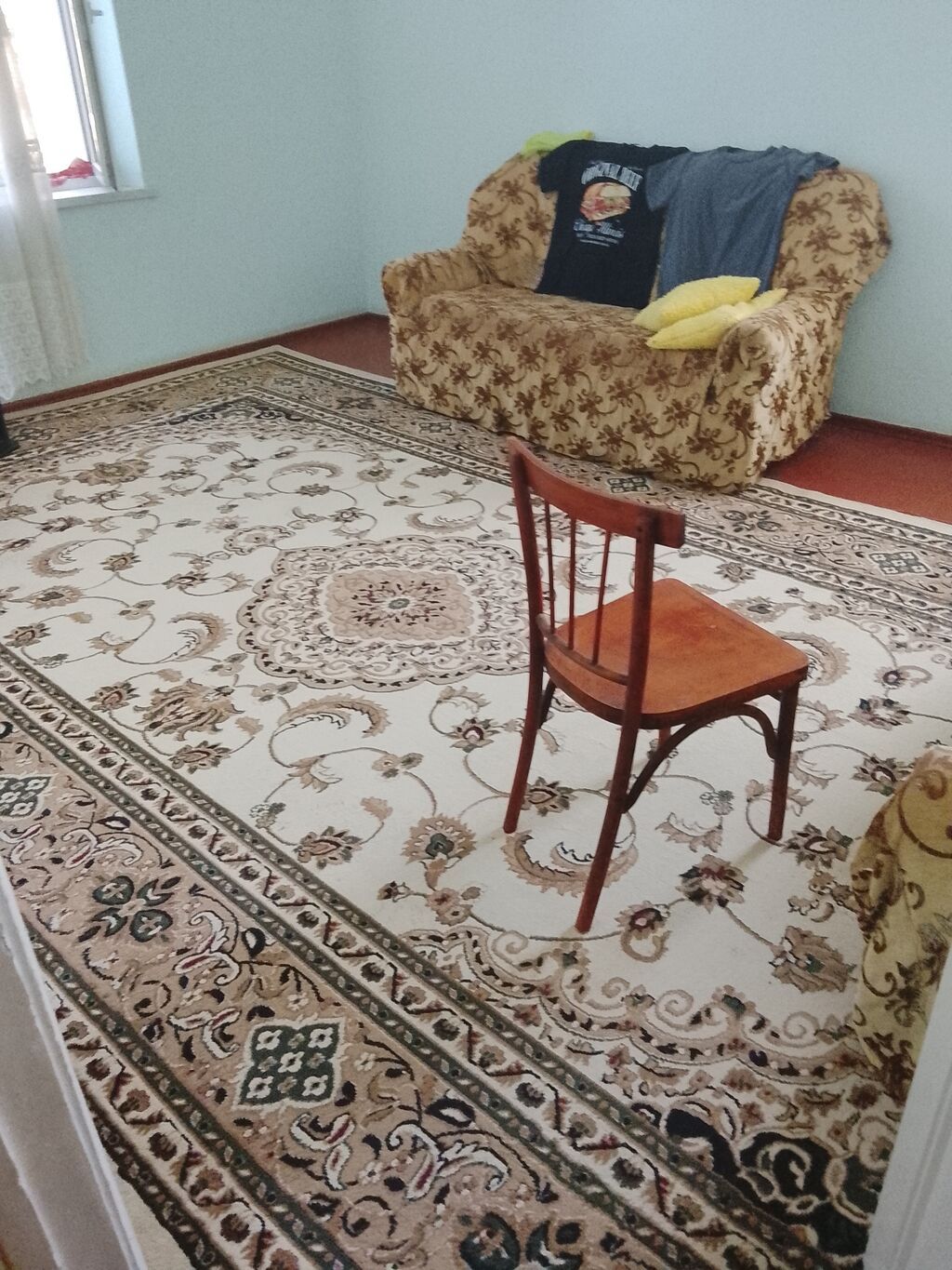 Otaqlar: İşıqlı yataq otağı (2 çarpayı), pərdə və xalça ilə — Daşınmaz əmlak, Digah (10)