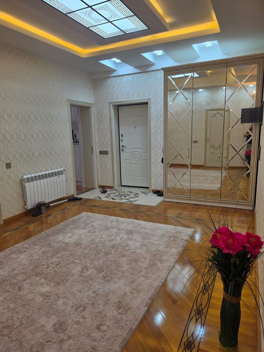 3-otaqlı yeni tikili kirayə verilir, Elmlər Akademiyası m., 140 m² — Mənzil, Bakı (6)