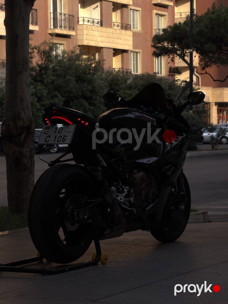 BMW S 1000 RR, 1000 sm3, 2020 il, 5 800 km — Motosikletlər, Bakı (12)
