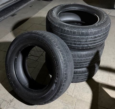 Yokohama şinləri 265/60 R18 — Bakı