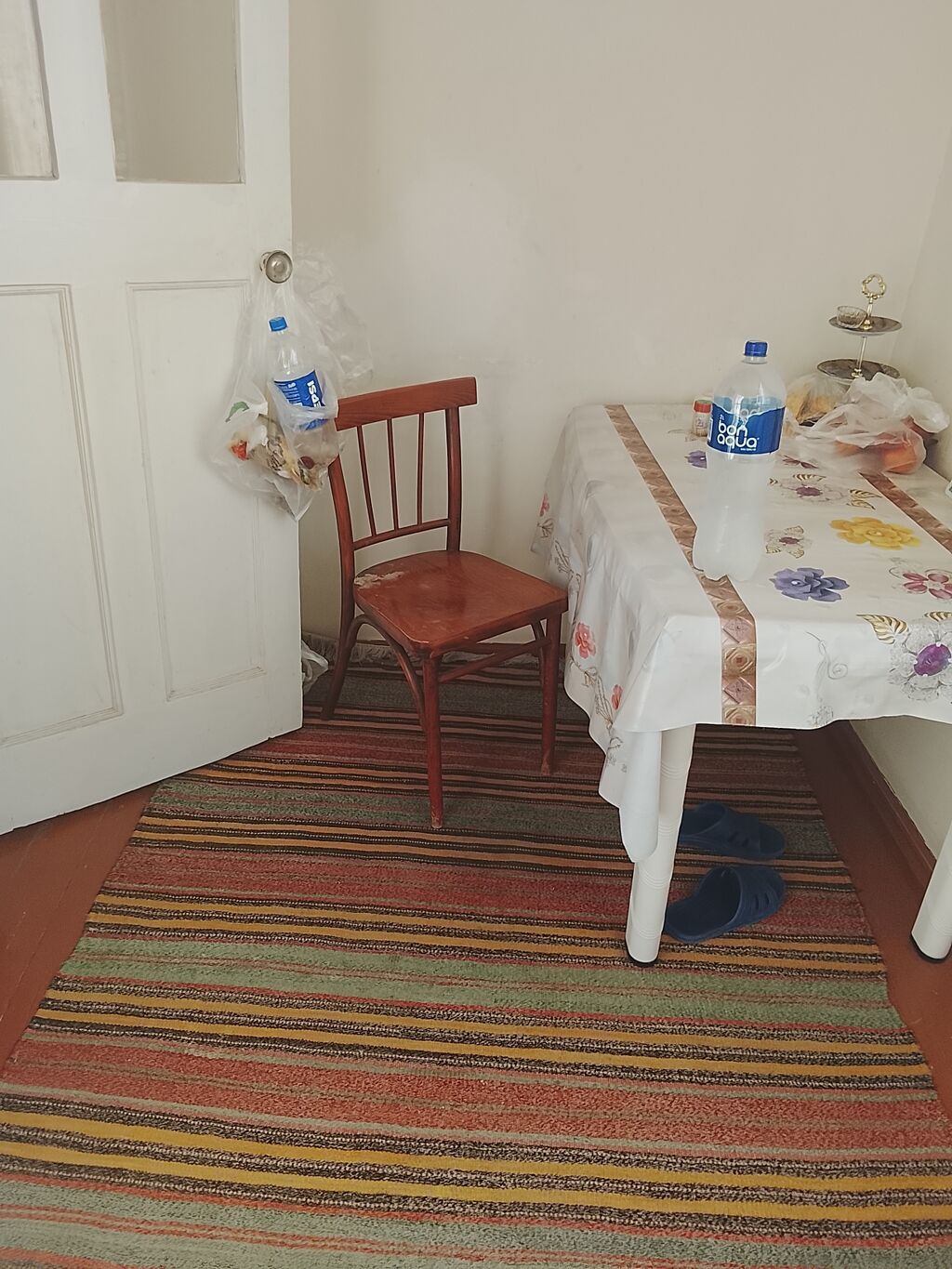 Otaqlar: İşıqlı yataq otağı (2 çarpayı), pərdə və xalça ilə — Daşınmaz əmlak, Digah (5)