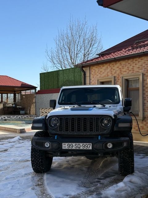 Jeep Wrangler, 2.0 L, 17.3 kWh, 2024 il, 29 000 km — Bakı