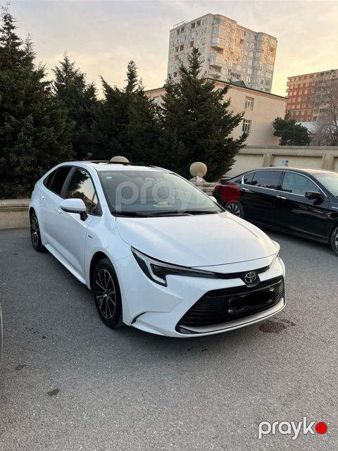 Toyota Corolla, 1.8 L, 0.85 kWh, 2024 il, 36 500 km