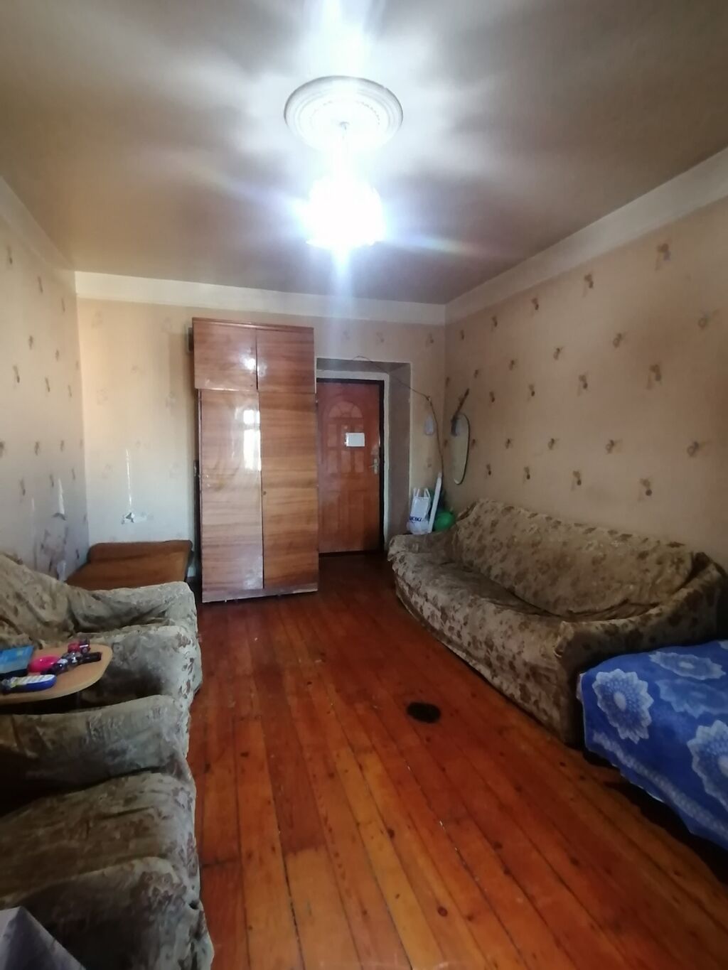 Bakixanov qəs stansiyaya yaxın mərkəz yolda ostanovkanın arxasında — Daşınmaz əmlak, Bakı (3)