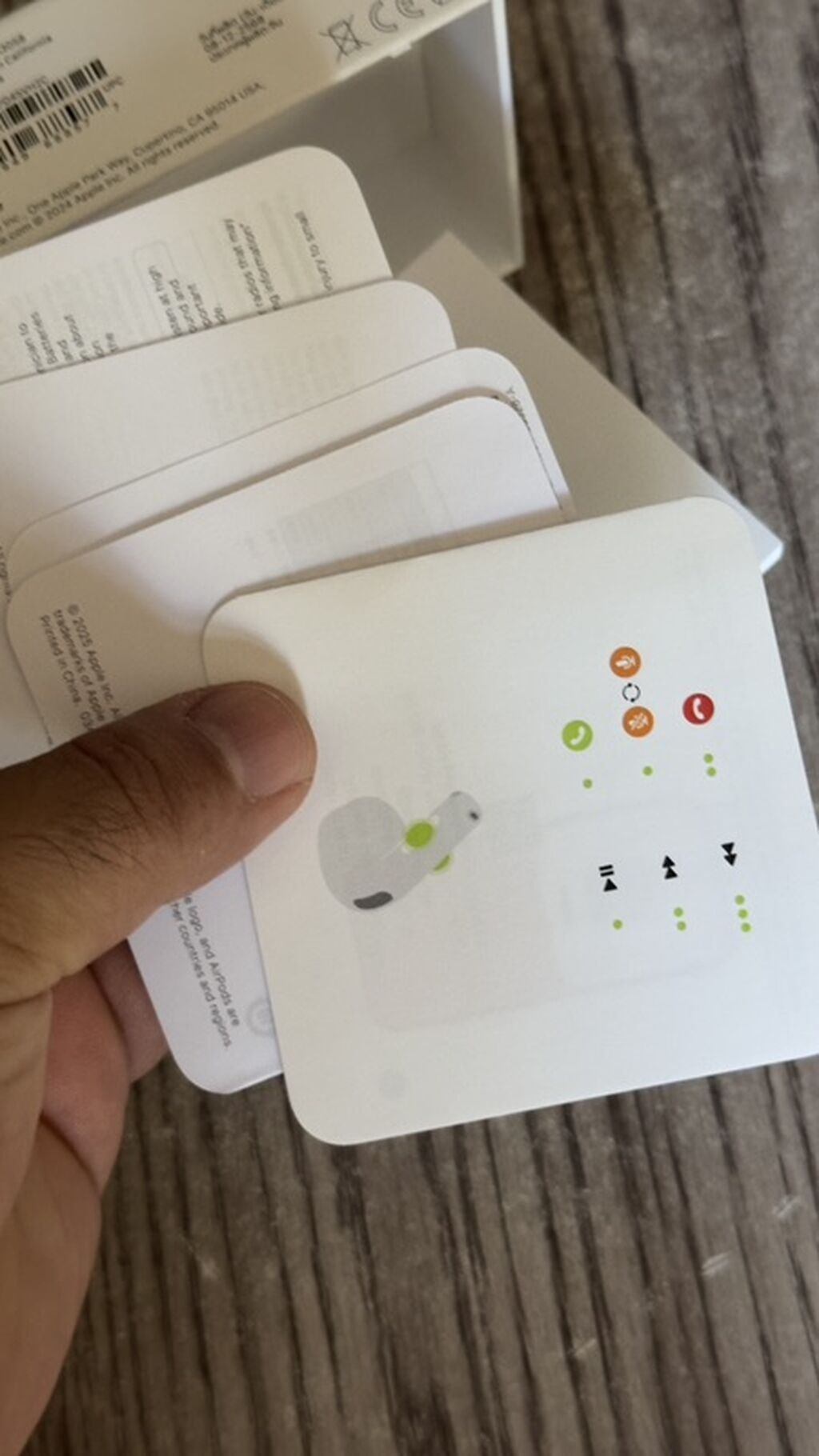 Apple AirPods 4 – simsiz qulaqlıq və şarj futlyarı - Model: AirPods 4 — Qulaqcıqlar, Bakı (6)