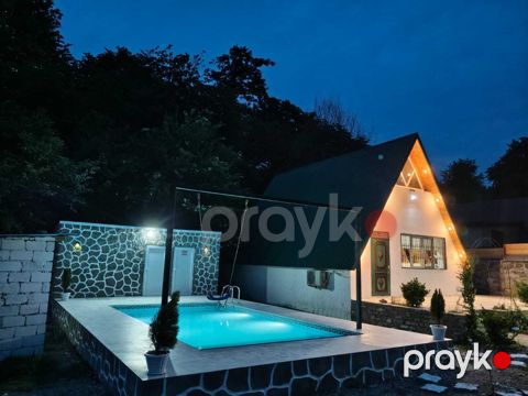 Həyət evi, Istisu kəndi