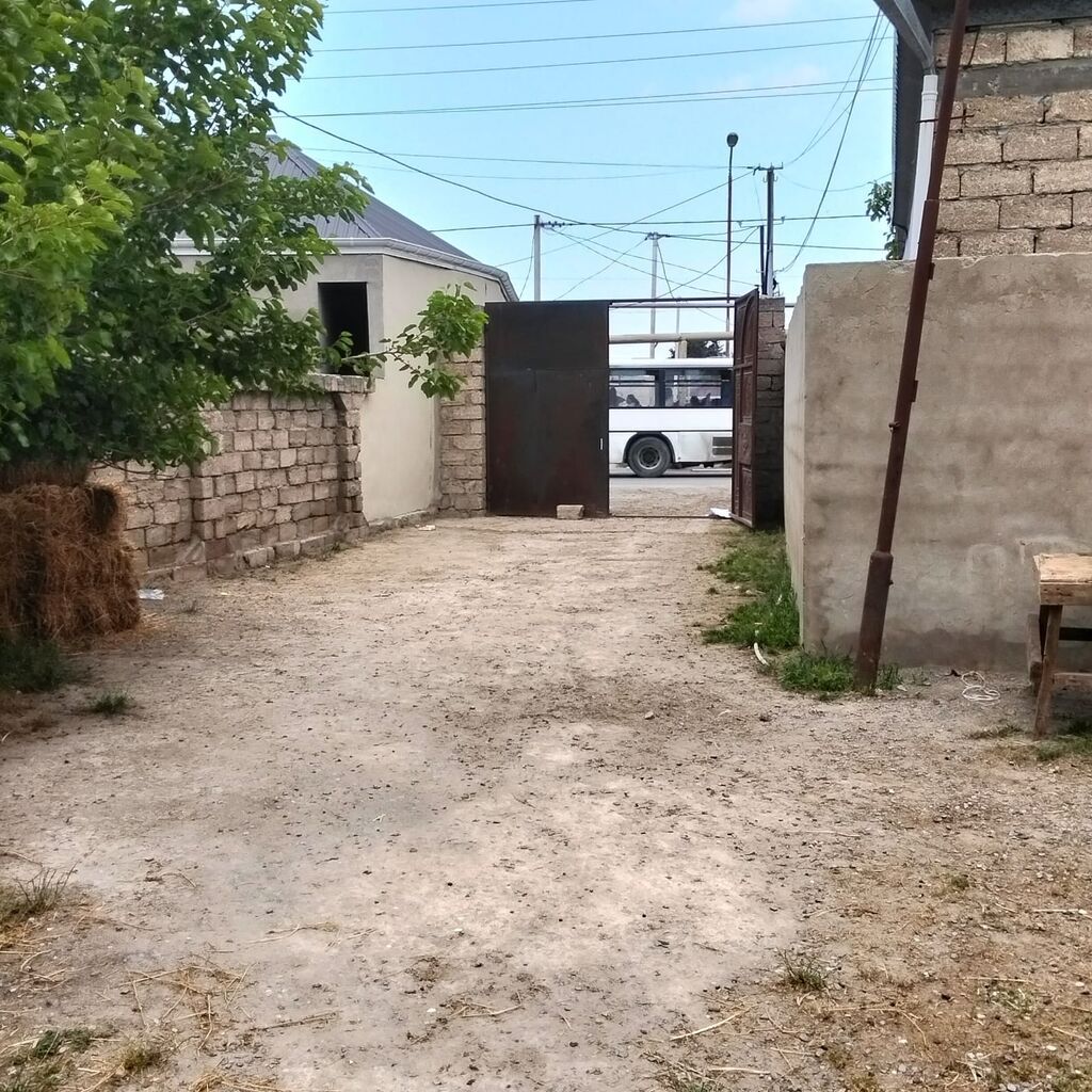 110 kv. m, 3 otaqlı, Qaz, İşıq, Su — Daşınmaz əmlak, Bakı (9)