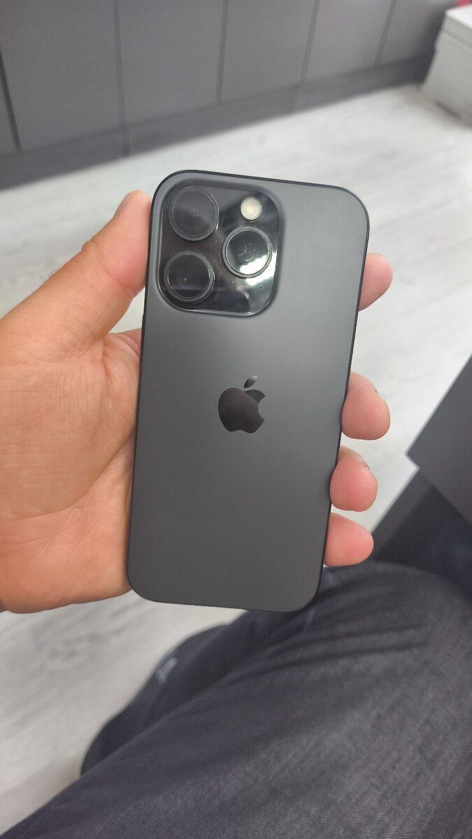 Apple iPhone 16 Pro Black Titanium 128GB/8GB — Smartfonlar, Bakı
