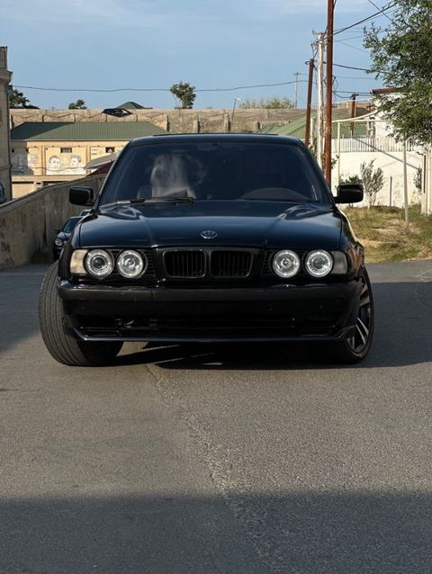 BMW 520, 2.0 L, 1995 il, 415 210 km — Bakı