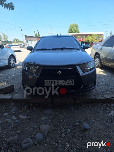Iran Khodro Dena, 1.7 L, 2020 il, 400 000 km