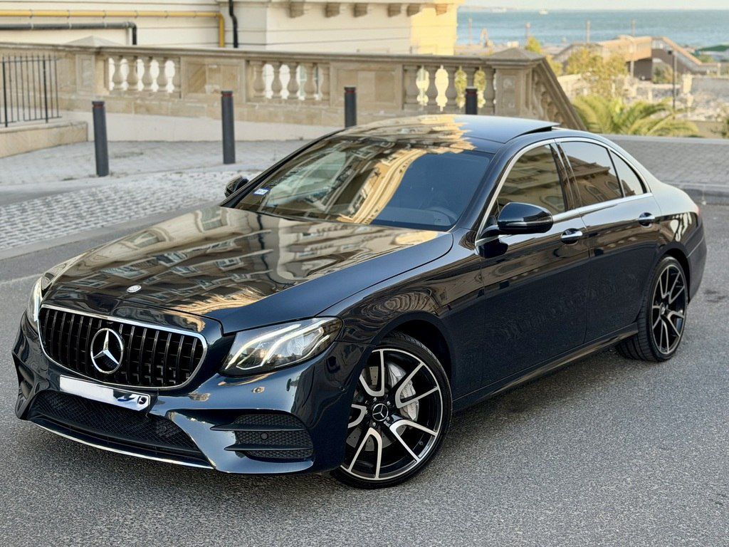 Mercedes E 300, 2.0 L, 2017 il, 129 000 km — Avtomobillər, Bakı (9)