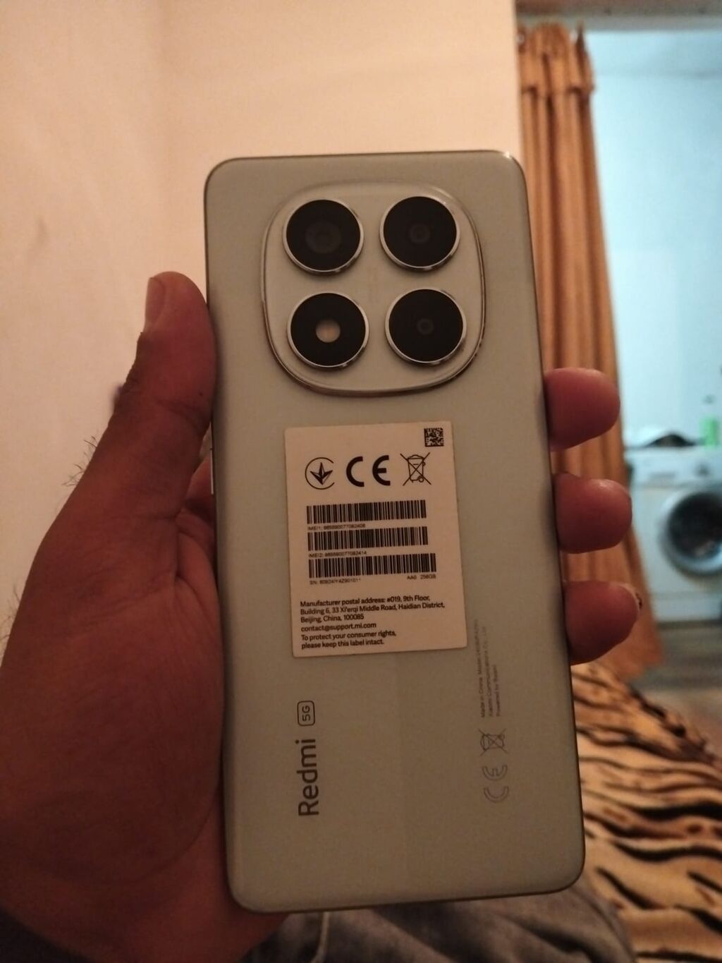 Redmi 5G smartfon - Arxa tərəfdə dörd modullu kamera bloku - Öndə — Elektronika, Bakı (2)