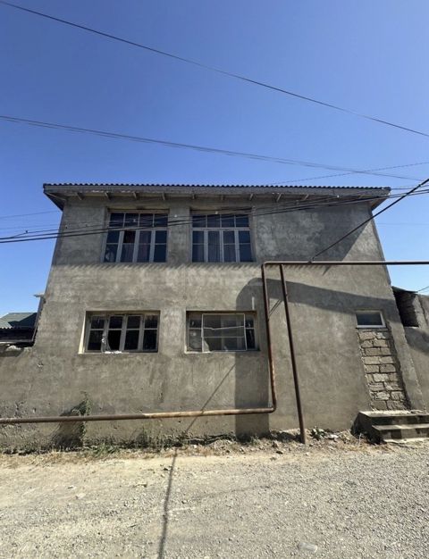 Həyət evi, Buzovna qəs — Bakı