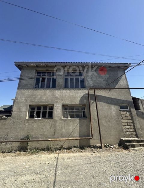 Həyət evi, Buzovna qəs