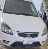 Hyundai Accent, 1.4 L, 2010 il, 197 000 km — Автомобили