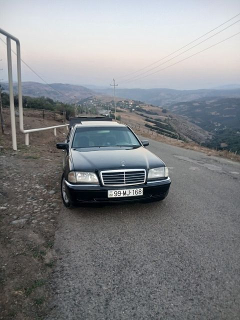 Mercedes 230, 1997 il — Kürdəmir