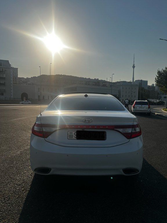 Hyundai Grandeur, 3.0 L, 2013 il, 210 000 km — Avtomobillər, Bakı (2)