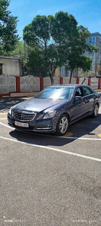 Mercedes E 220, 2.1 L, 2010 il, 250 000 km — Avtomobillər, Bakı (10)
