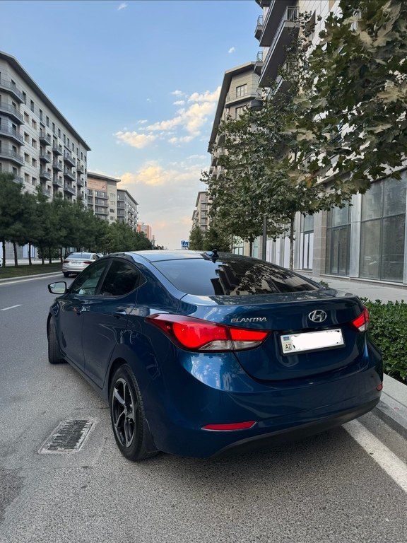 Hyundai Elantra, 1.8 L, 2015 il, 292 096 km — Avtomobillər, Bakı (3)