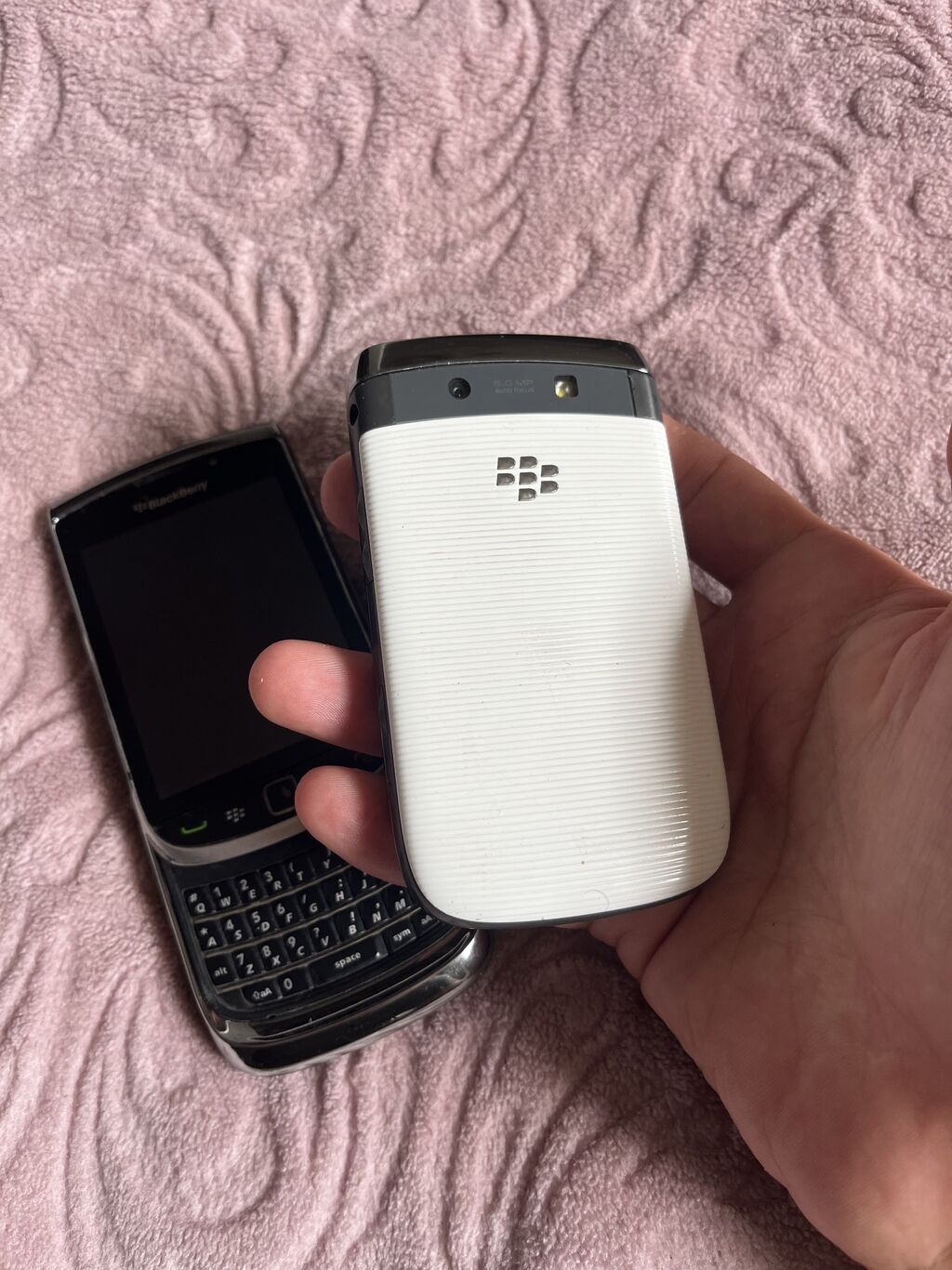 Blackberry Torch 9800 — Blackberry, Digah (2)