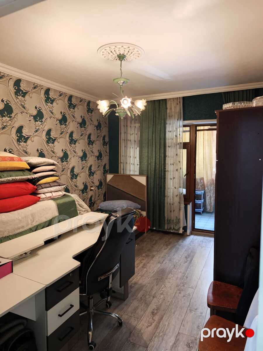 Satılır 4 otaqlı köhnə tikili 110 m² — Mənzil, Bakı (7)
