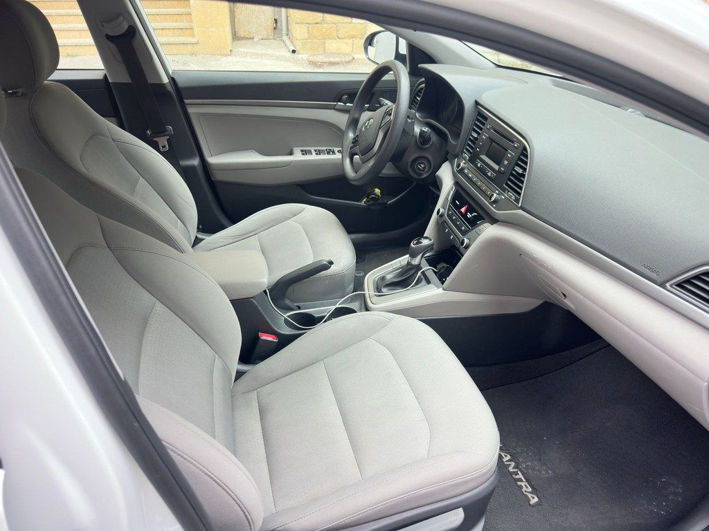 Hyundai Elantra, 2.0 L, 2017 il, 114 000 km — Avtomobillər, Bakı (8)