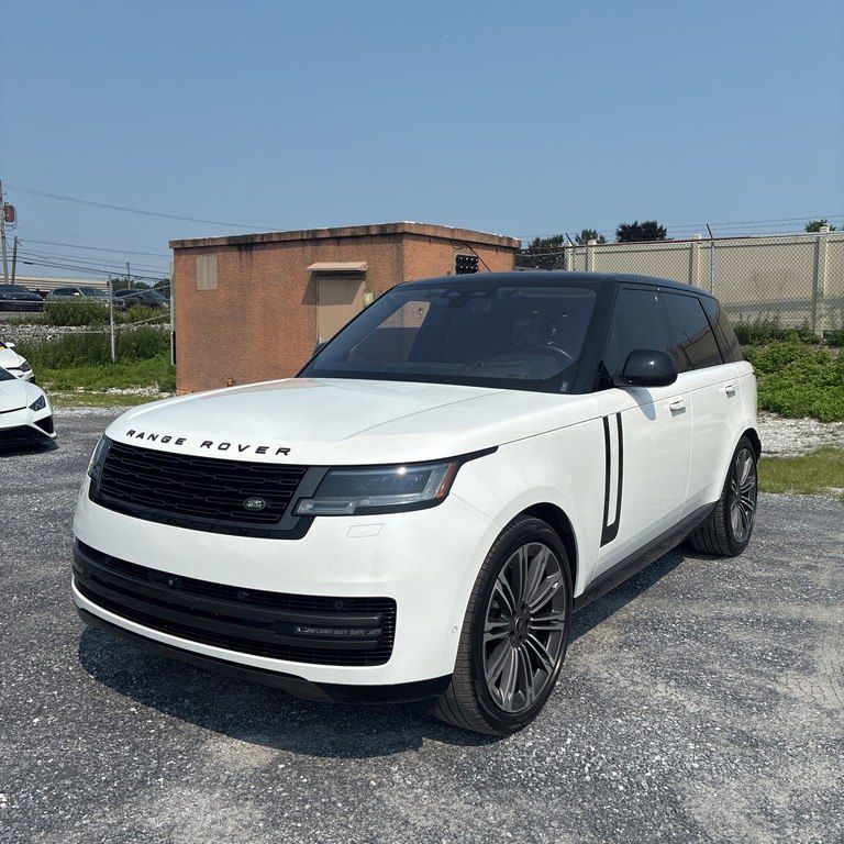 Land Rover Range Rover, 4.4 L, 2023 il, 83 686 km — Avtomobillər