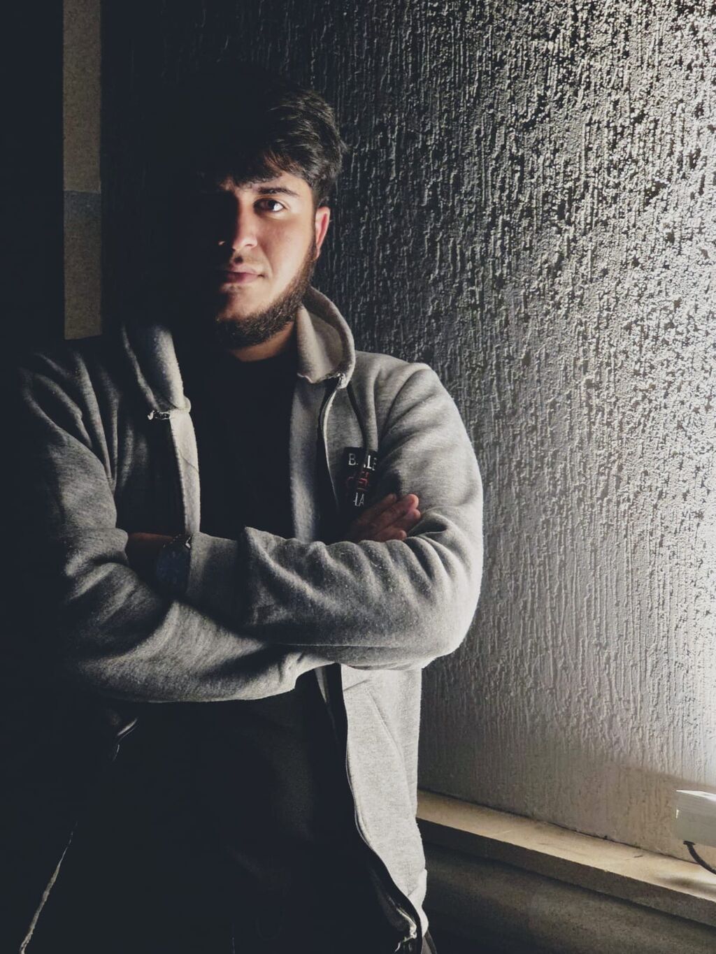 Boz rəngli kapüşonlu zipli sviter - Rəng: Boz (açıq-boz qol və — Şəxsi əşyalar, Fatmayı (2)