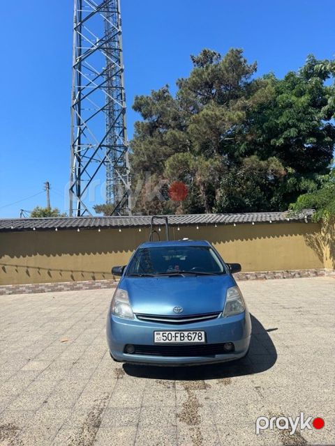 Toyota Prius, 1.5 L, 1.3 kWh, 2008 il, 260 000 km