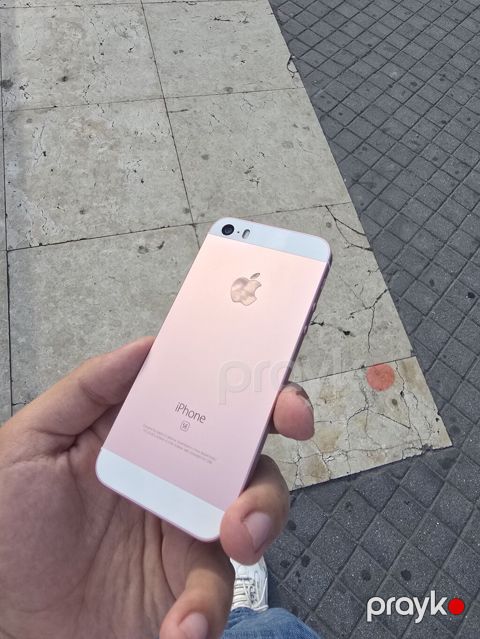 IPhone SE, 64 GB, Rose Gold, Barmaq izi