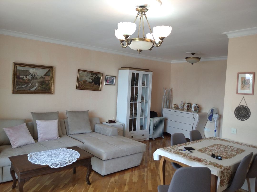2-otaqlı mənzil, Neftçilər m., 70 m² — Mənzil, Bakı (2)