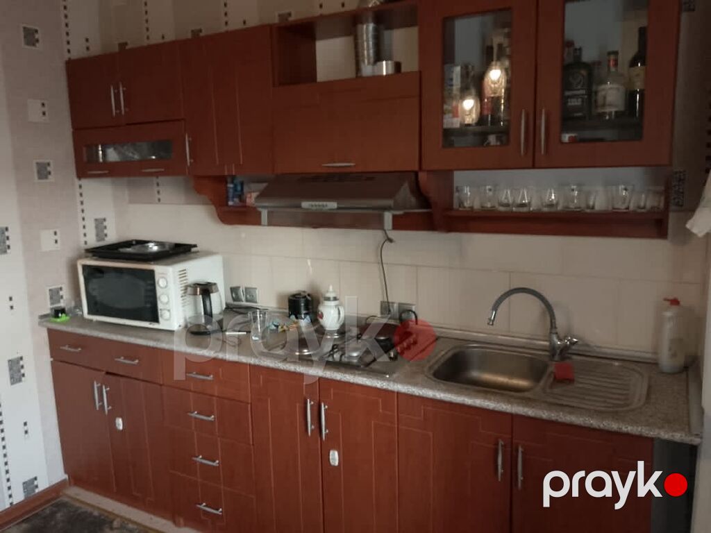 *270azn* Mətbəx mebeli satılır Ustündə asperatoru, qaz peçi və — Mebel, Bakı