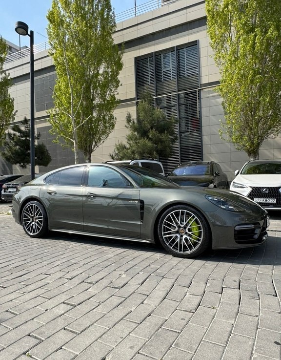 Porsche Panamera 4 E-Hybrid, 2021 il, 13000 km — Avtomobillər, Bakı (12)