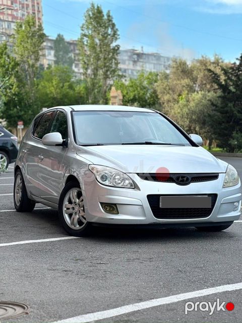 Hyundai i30, 1.6 L, 2007 il, 353 000 km