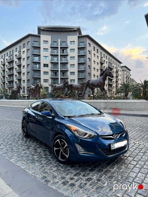 Hyundai Elantra, 1.8 L, 2015 il, 292 096 km