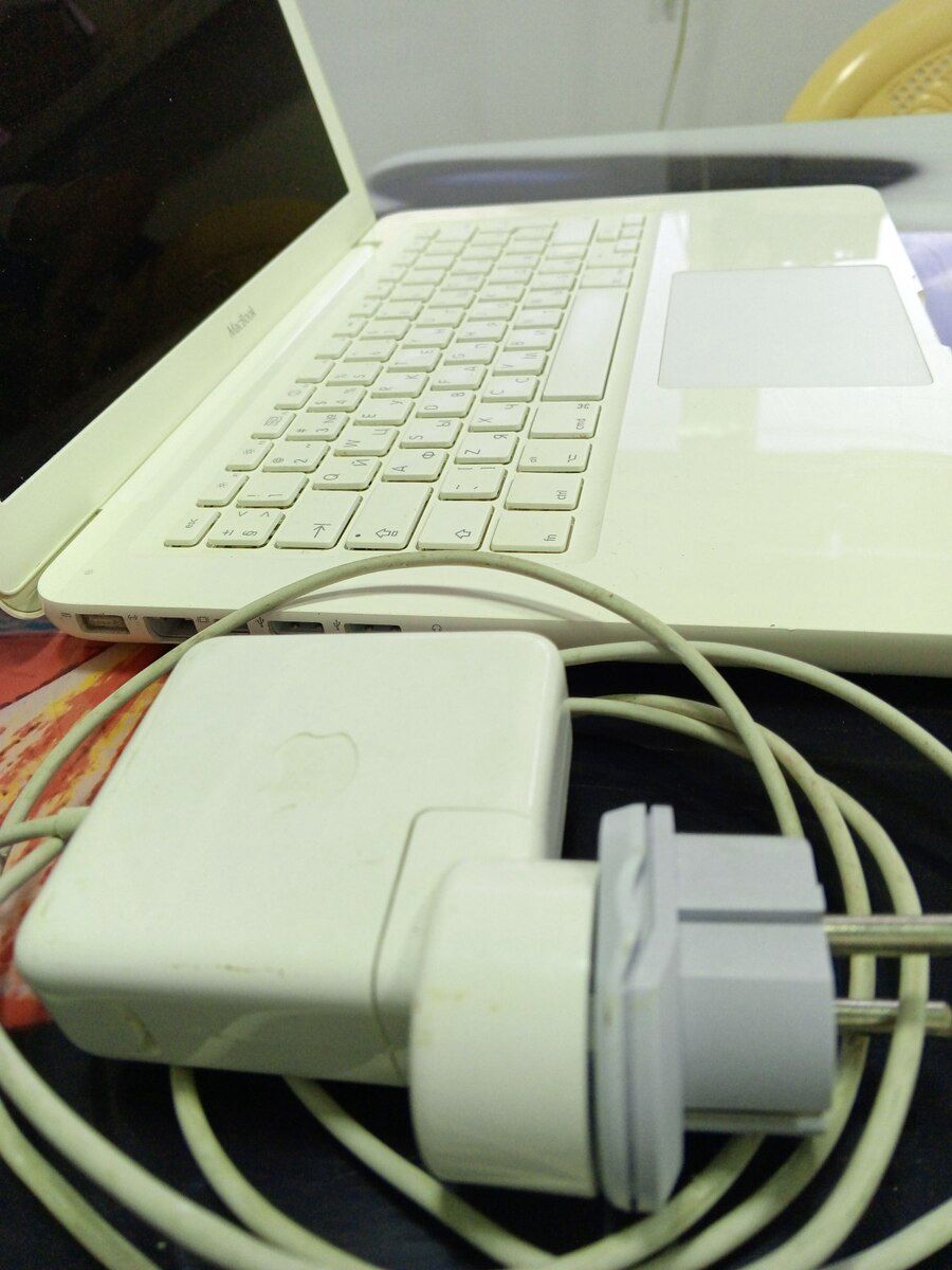 MacBook 13" 2010 — Elektronika, Bakı (2)