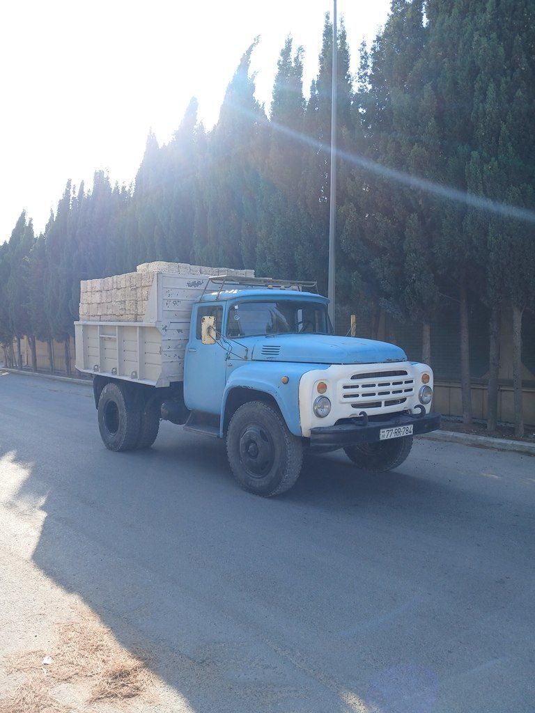 ZIL 130, 6.0 L, 1989 il, 784 000 km — Yük maşınları, Bakı (10)