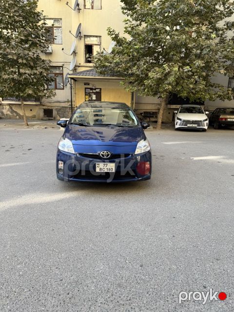 Toyota Prius, 1.8 L, 1.3 kWh, 2010 il, 236 917 km