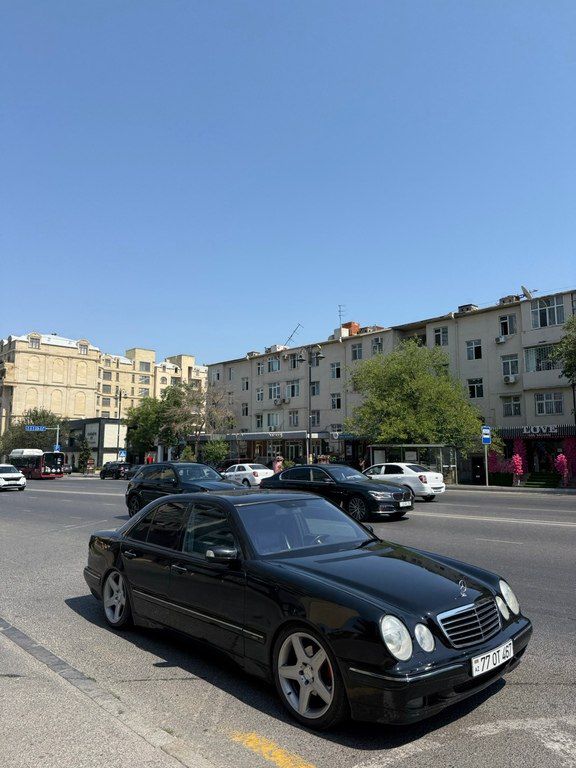 Mercedes E 270, 2.7 L, 2001 il, 248 000 km — Avtomobillər, Bakı (4)