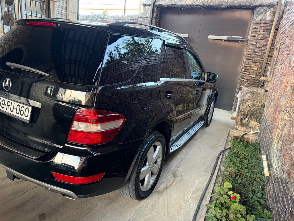 Mercedes ML 350 4MATIC, 3.5 L, 2010 il, 354 056 km — Avtomobillər, Bakı (4)