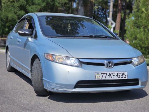 Honda Civic, 1.3 L, 0.9 kWh, 2007 il, 334 700 km — Xaçmaz