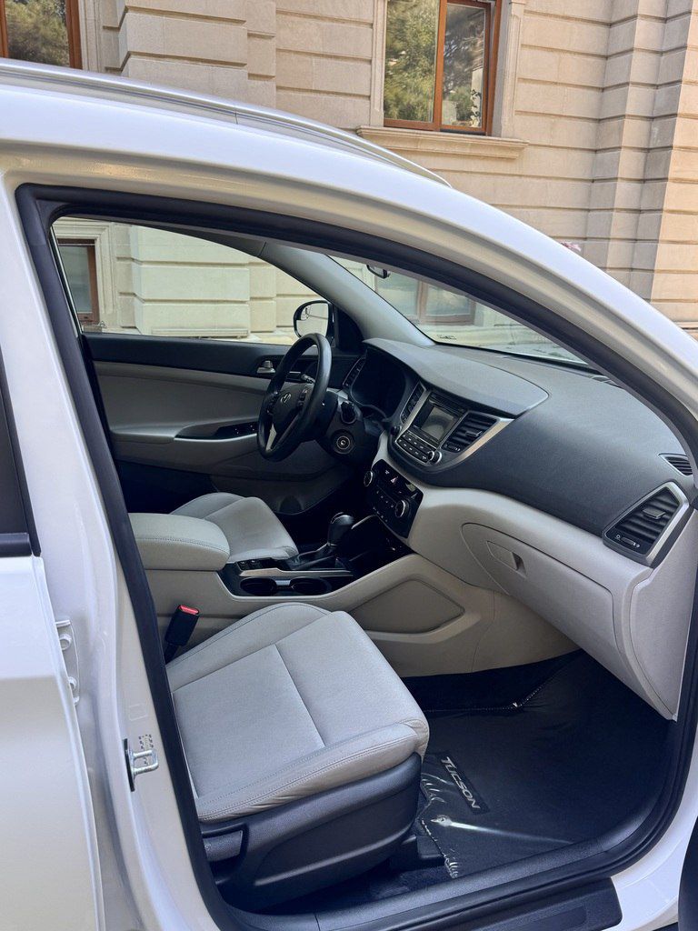 Hyundai Tucson, 2.0 L, 2017 il, 197 949 km — Avtomobillər, Bakı (10)