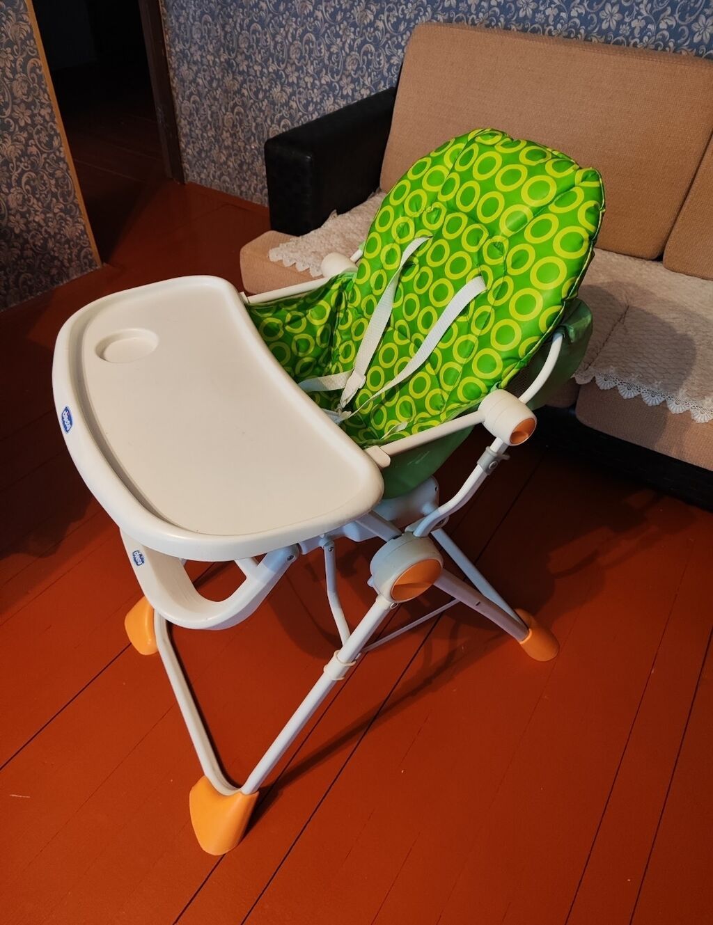 Chicco uşaq yemək stulu - Brend: Chicco - Rəng: ağ konstruksiya — Mallar, Bakı (2)