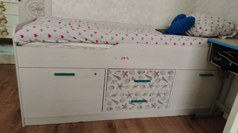 Uşaq/yeniyetmə üçün funksional çarpayı - Ölçü: təxmini 80×190 sm — Sumqayıt