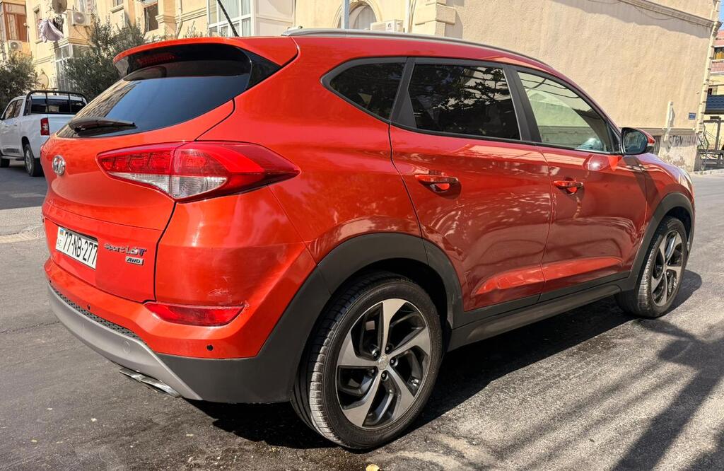 Hyundai Tucson, 1.6 L, 2015 il, 90 000 km — Avtomobillər, Bakı (12)
