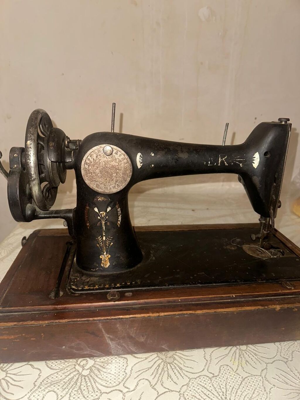 Məhsul: Singer tikiş maşını (antik) Təsvir: - Brend: The Singer — Mallar, Bakı (3)
