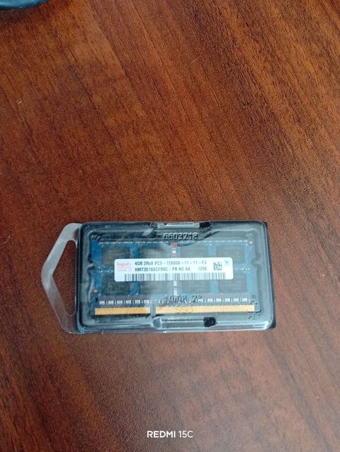 Hynix laptop RAM modulu - Tutum: 4GB - Çip düzümü: 2Rx8 — Bakı