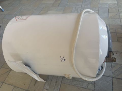 Elektrik su qızdırıcısı (Aqua HOT) – üfüqi montajlı, silindrik model — Novxanı
