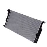 BMW F10 F30 su radiatoru — Запчасти и аксессуары