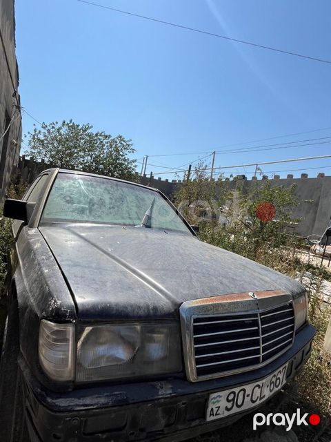 Mercedes 190, 2.0 L, 1994 il, 400 000 km